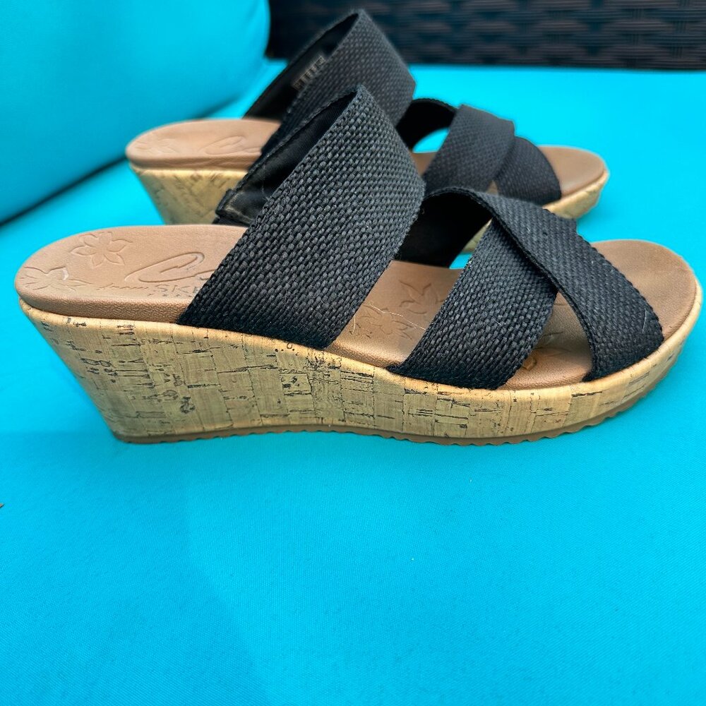Women's Skechers Luxe Foam sandals, black, size 7
